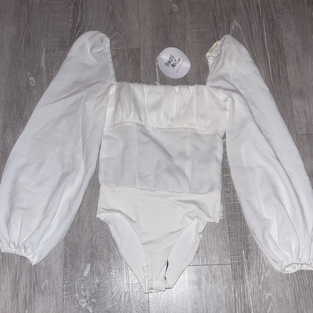 US 2, Princess Polly, white body suit, never worn